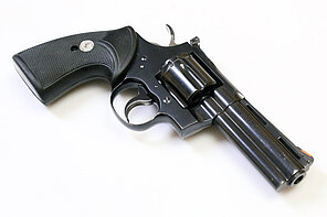 Revolver - Colt Mod. Python