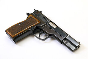 Pistole - Luger (FEG) M90 (P9R)