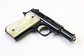 Pistole - Astra Mod. 4000 "Falcon"