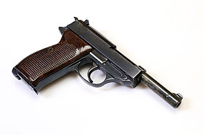 Pistole - Mauser Oberndorf (byf) Mod. P38 (1943) "Wehrmacht"