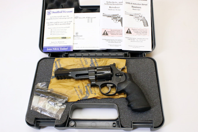 Präzisionsrevolver - S&W Mod. 327 M&P R8 "Performance Center" in OVP | .357Mag